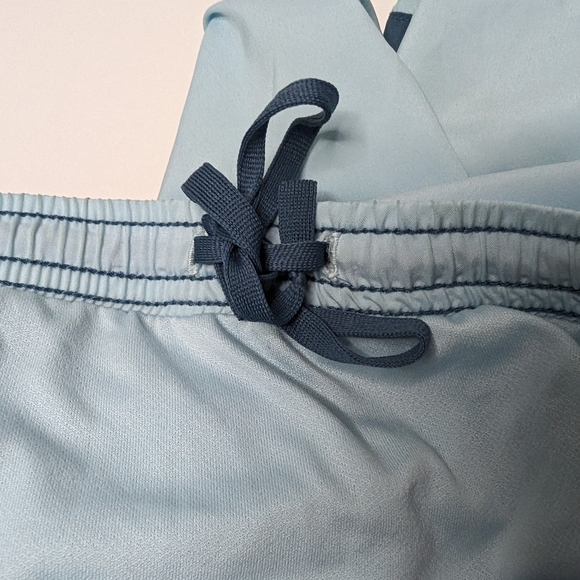 Nike Women's Small Dri-Fit Shorts Dark and Light Blue - Picture 6 of 14